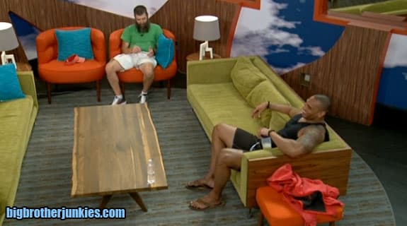 Big Brother 16 – Will Donny Use The PoV?