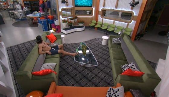 Friday Night Feeds – Welcome Back Victor