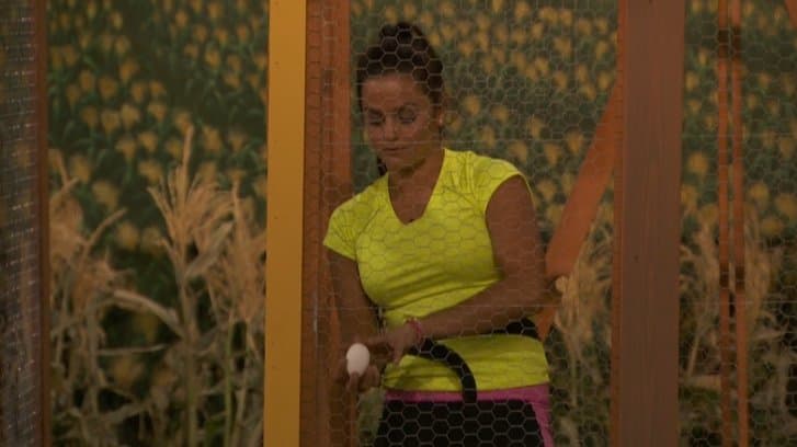 HoH Results; Feed Updates