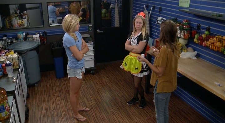 Tuesday Feeds – Veto Ceremony Day
