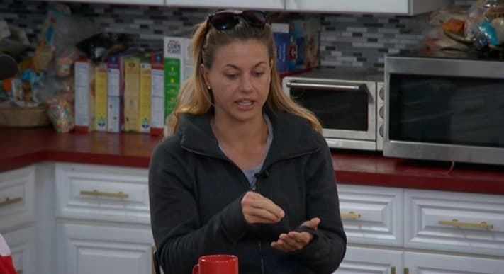 Big Brother 19 – Christmas and Mark Fight Recapped