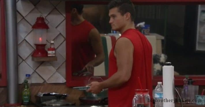 Big Brother 21 – Saturday Night Fever