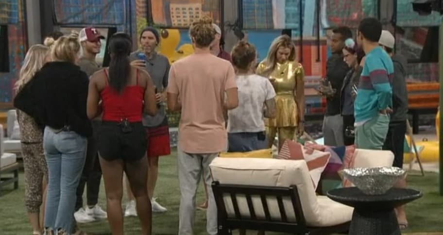 Big Brother 22 – Tuesday Evening Feeds