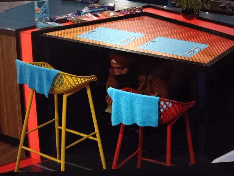 Jag helped hide Matt and Bowie really good…