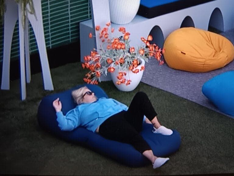 Angela has napped here the past few mornings.