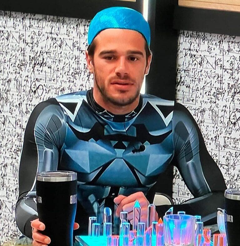 Tucker’s new punishment costume