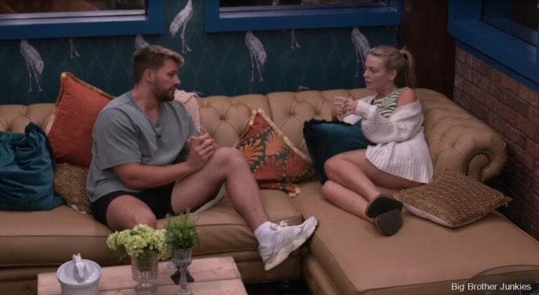 Zae talking to Katherine and says Amy is better for her game over him.  But him v Kelley would be a harder choice