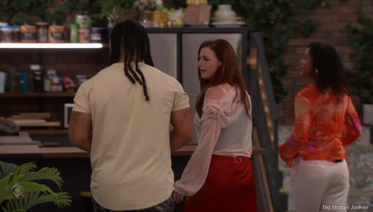 It’s crazy how Rachel tried to make Keanu look like the bad guy lol