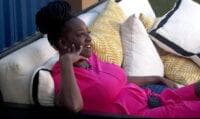 Jared and Cirie catch up in the yard