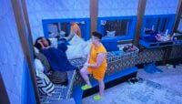 Kirsten telling Izzy she’s upset Felicia/Jared have shared information that is personal with other players
