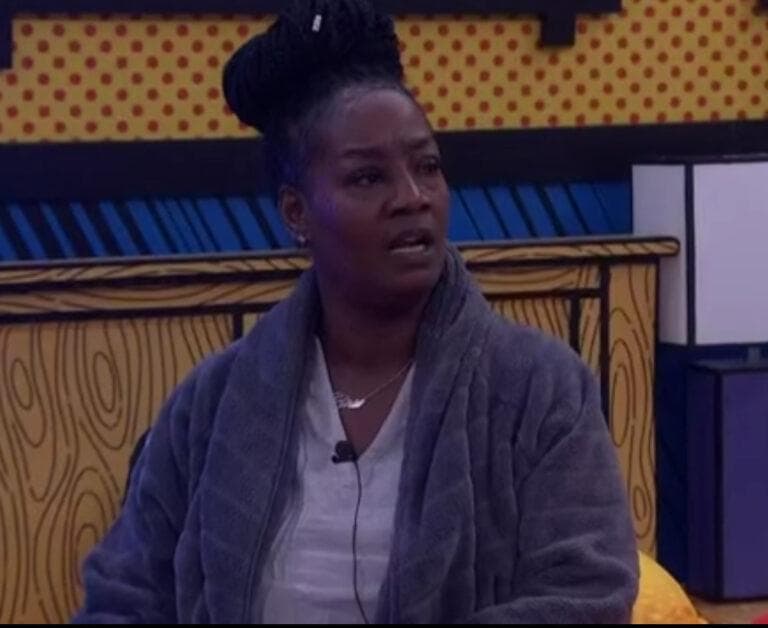 Izzy and Cirie speculate a backdoor