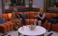 Reilly and Izzy catach up in the HOH