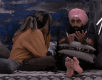 Feeds Back Felicia Nominated Jag and Cam