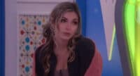 Alyssa is crying talking to Brittany