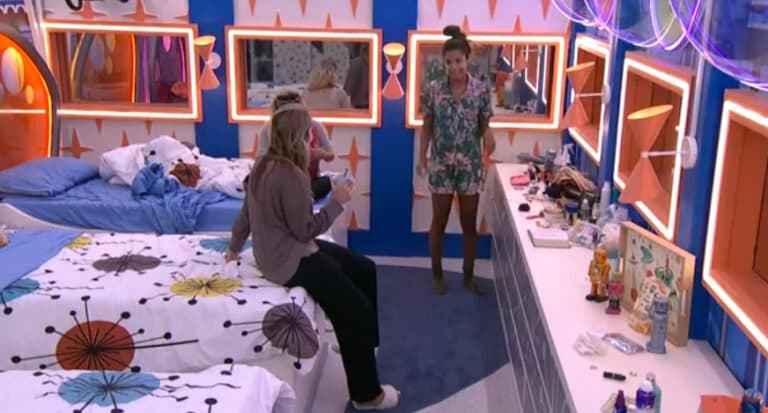 Ameerah, Indy, and Alyssa talking about how they want to get Turner out