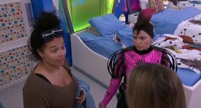 Jasmine tells Alyssa that Kyle isn’t using the veto