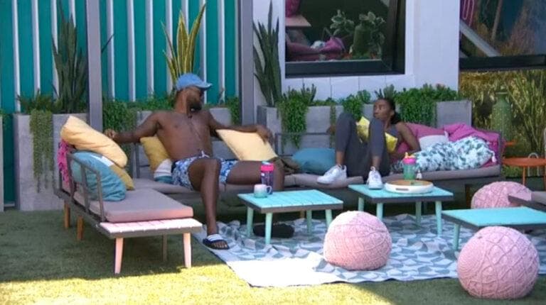 Monte outside talking to Taylor