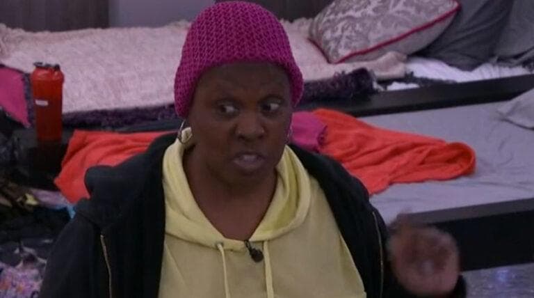 Felicia grabs Meme to talk