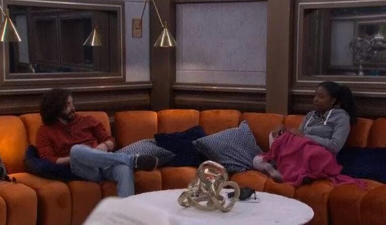 Meme up in the HoH room