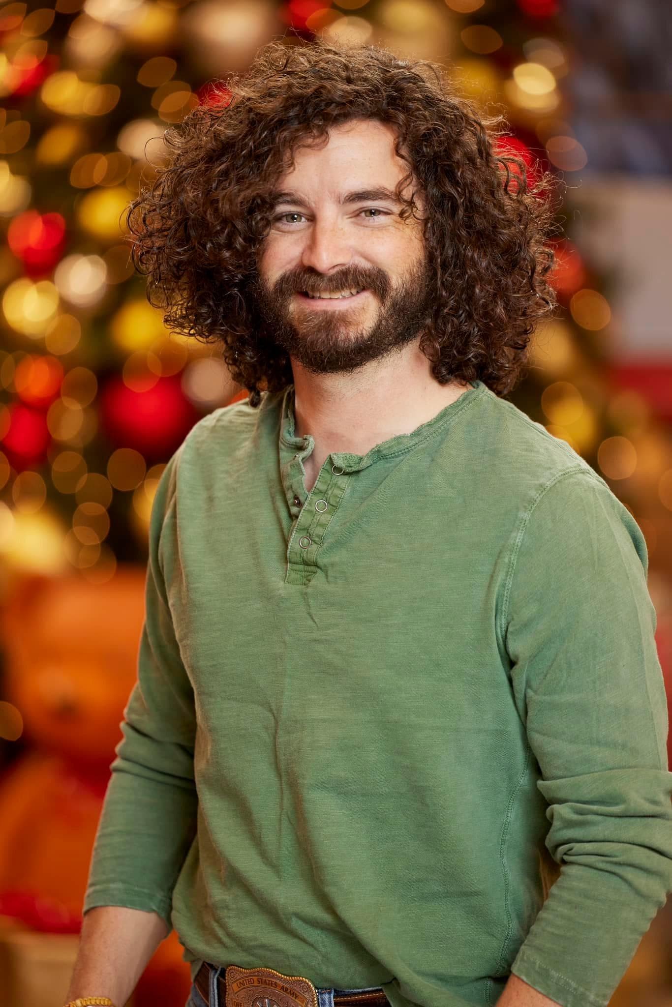 Big Brother Reindeer Games – Episode 1