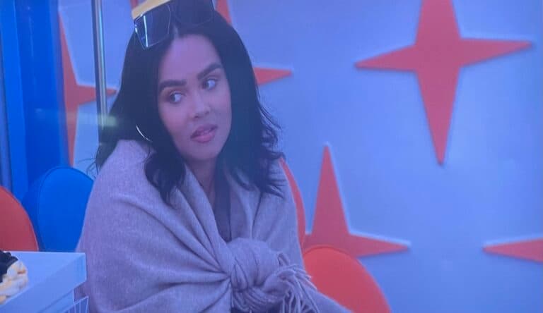 Jasmine is campaigning to the whole group before they tell her