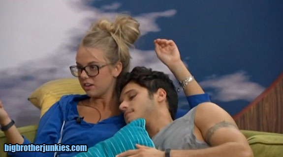 Big Brother 16 – Will Nicole Flirt For Votes? Live Feed Updates
