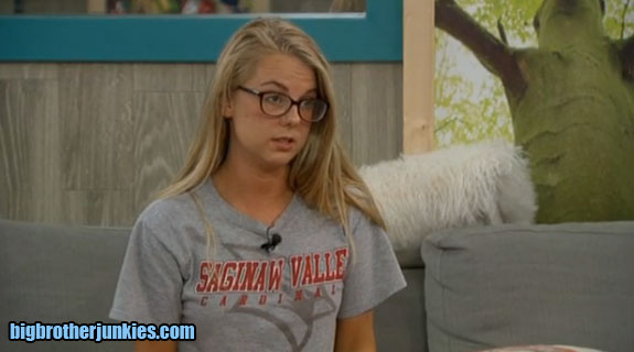 Big Brother 16 – Nicole Could Make History This Week